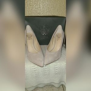 Vince Camuto Pumps